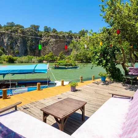Villa Ayla Paradise *