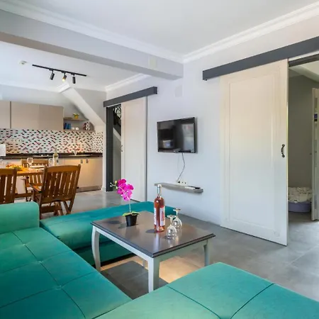 Βίλα Ayla Paradise